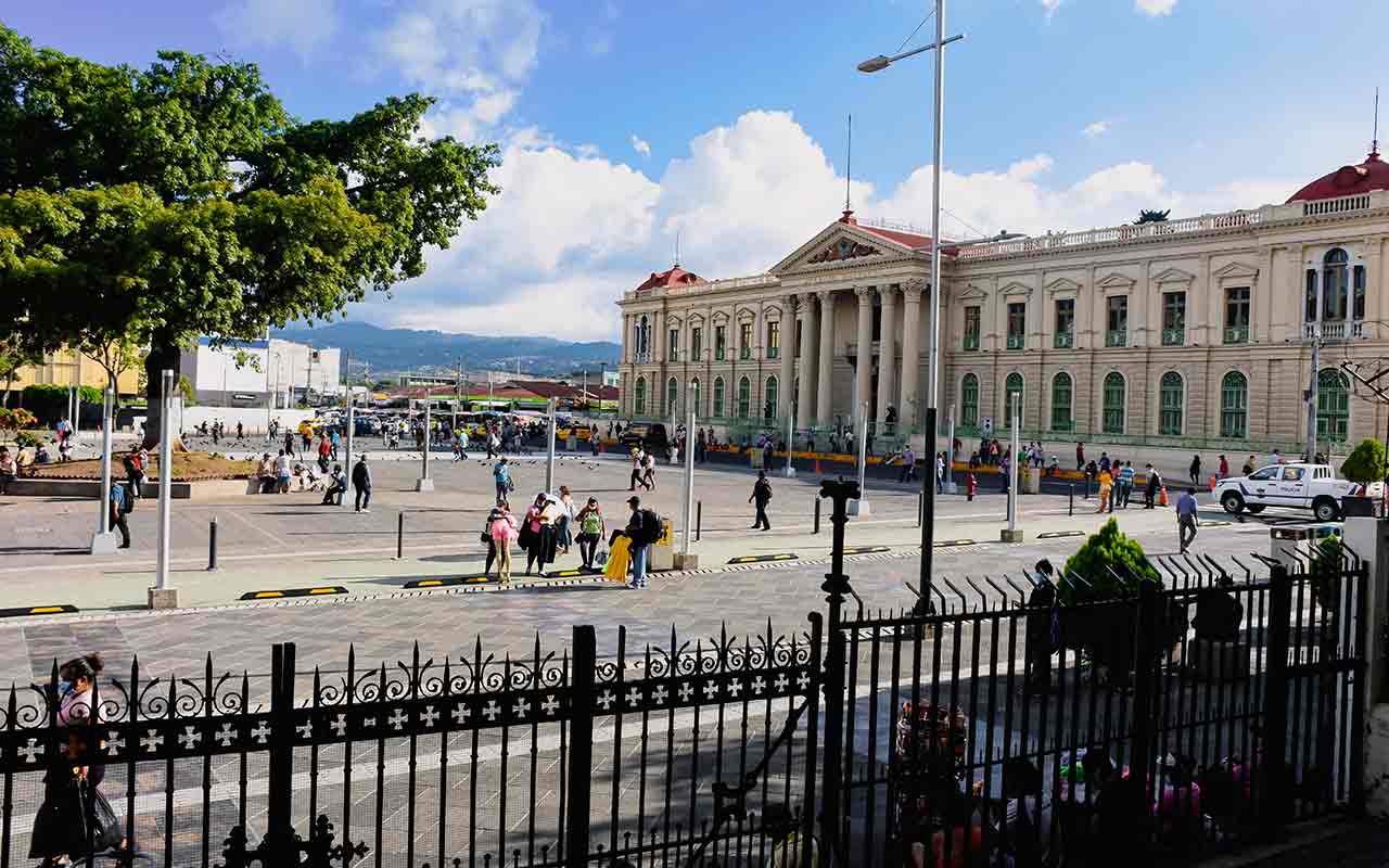 The Palacio Nacional in San Salvador