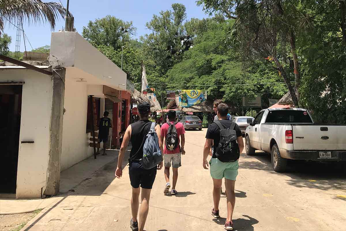 backpacking mexico safety