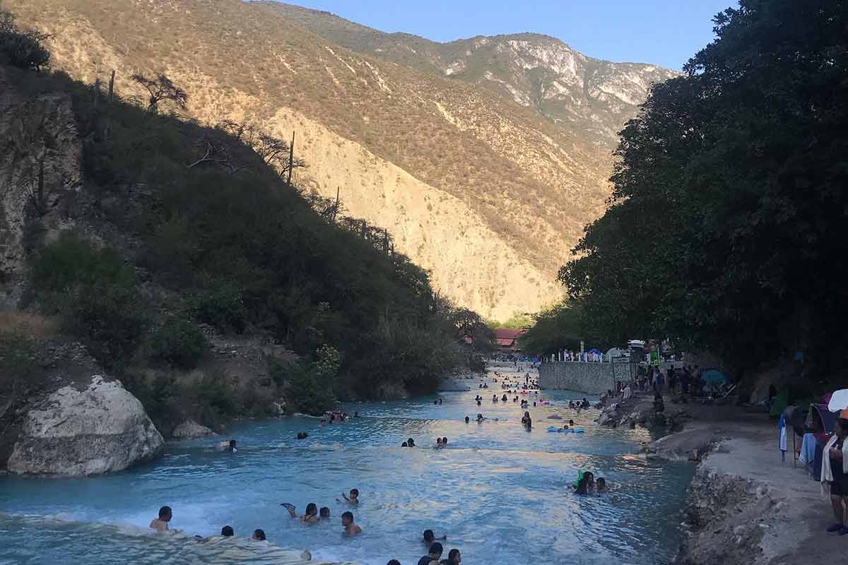 tolantongo river mexico