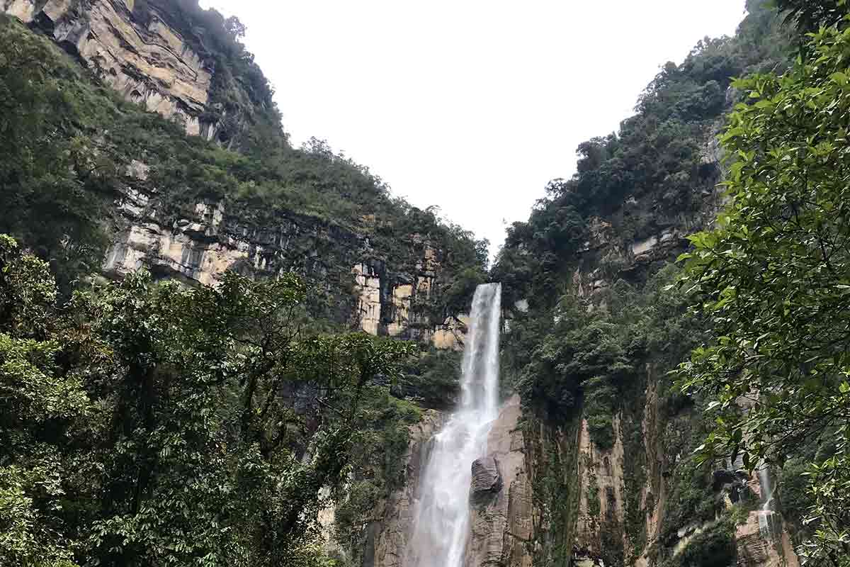 waterfall chachapoyas