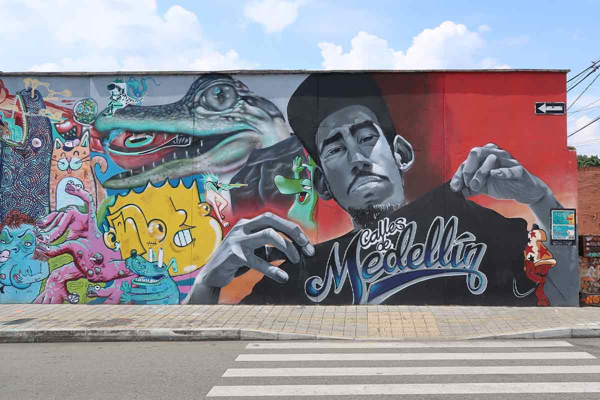street art medellin colombia