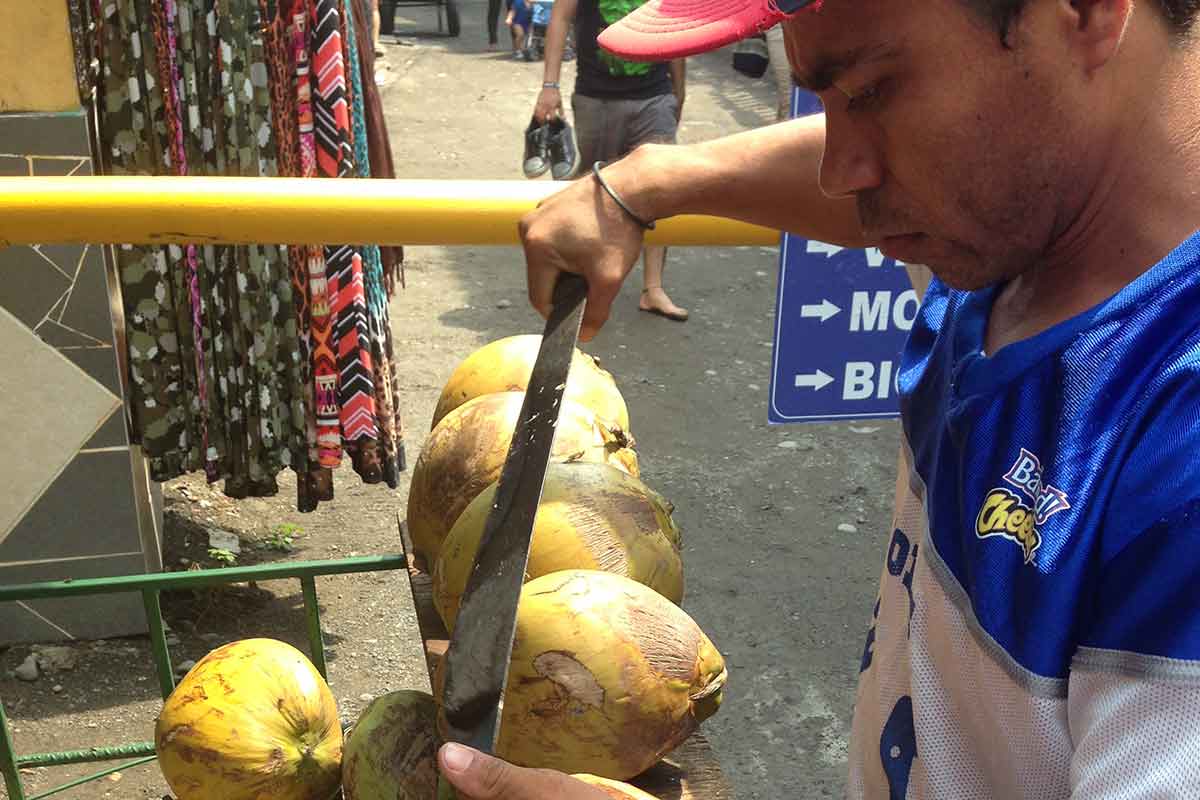 food el salvador coconuts